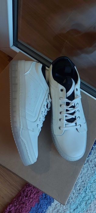 Кецове дамски Zara