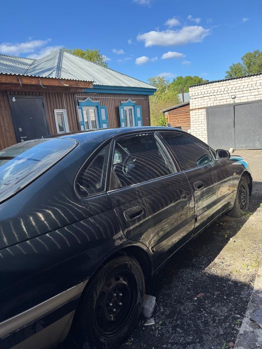 Срочно продам Toyota Carina e