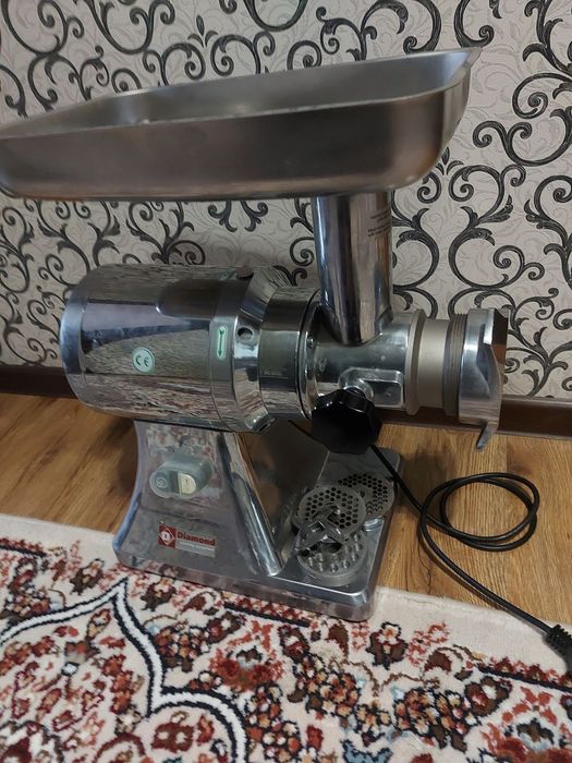 Мясорубка сотилади