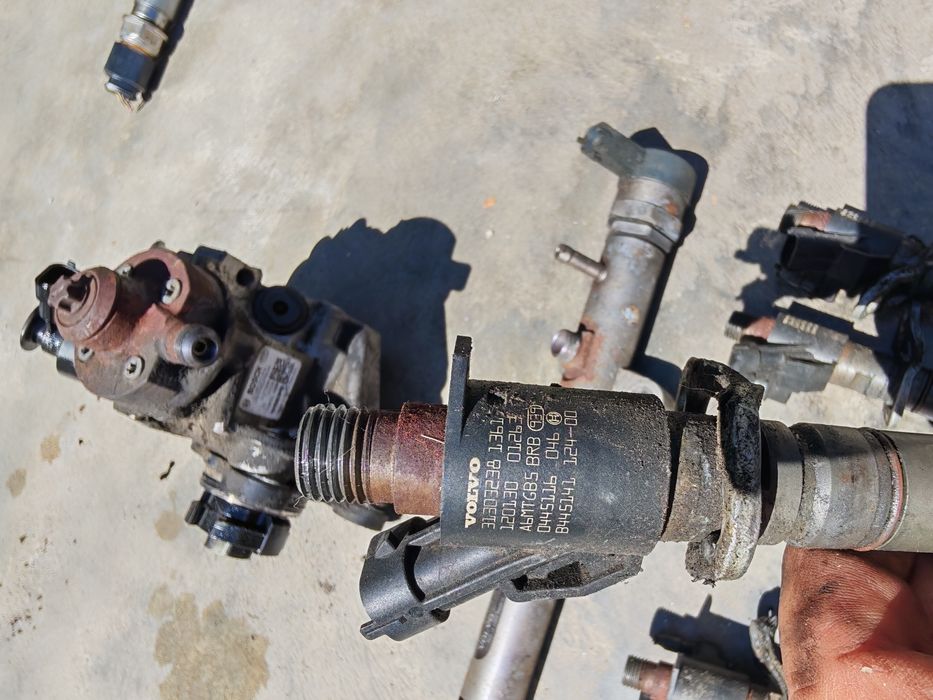 Kit injecție Volvo v60 2.0d D5204T3 3000lei