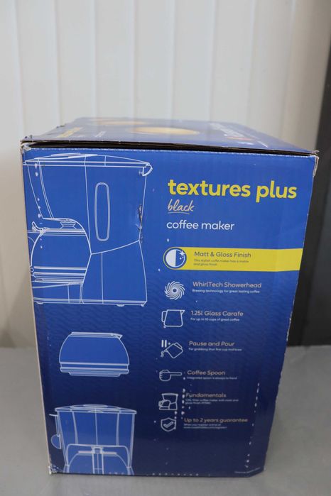 Кафе машина Russell Hobbs Textures plus с лек дефект