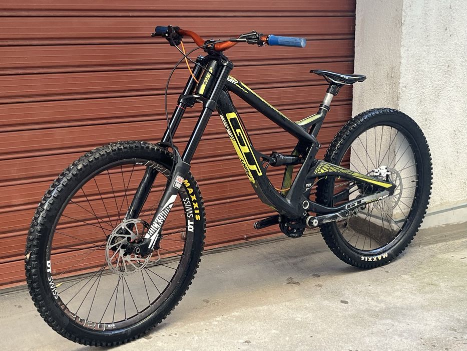 DH Колело GT Fury 27.5 2017 L размер