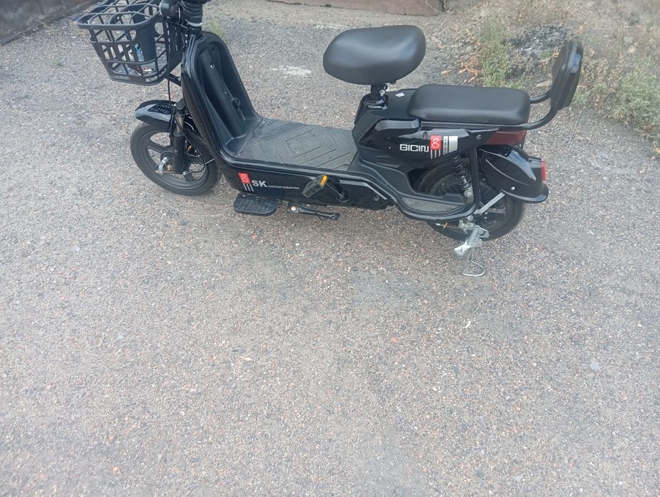 Электросамокат продам