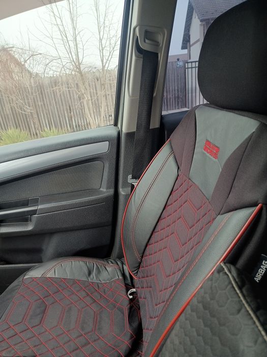 Autoturism Opel Zafira