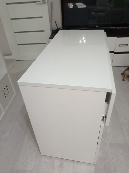 Комод глянец белый