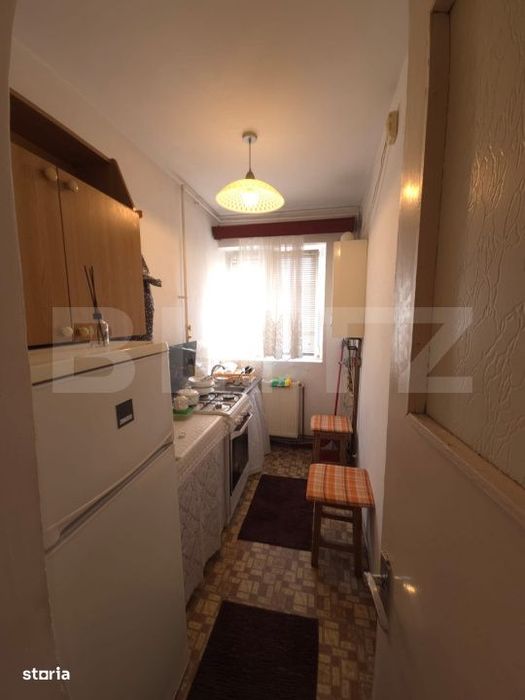 Apartament 2 camere Micro 4 Targoviste, 38 mp utili, langa Școala Rad