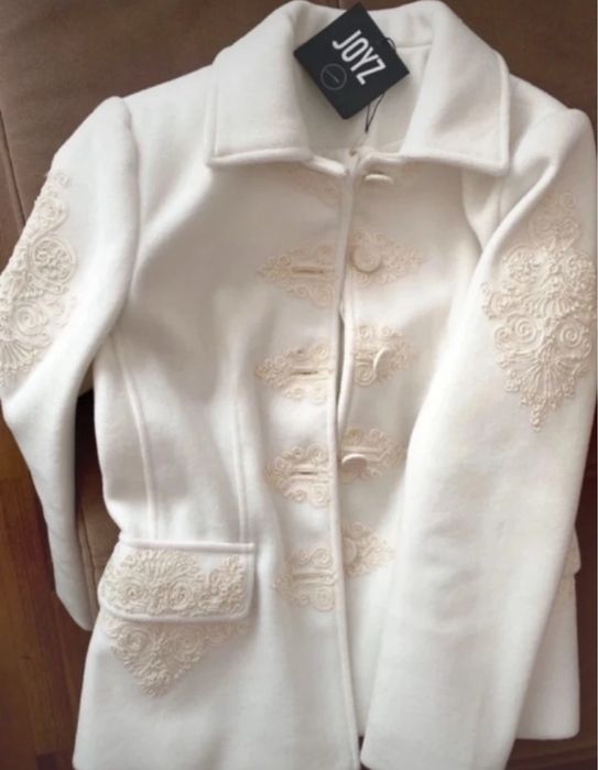 Sacou joyz alb cu broderie