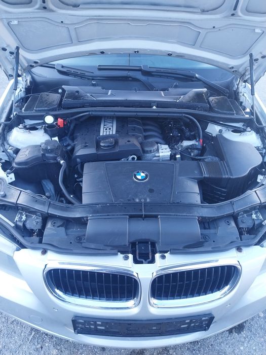 На части БМВ/BMW E90  E91 LCI FACELIFT N43B20A 2009г.