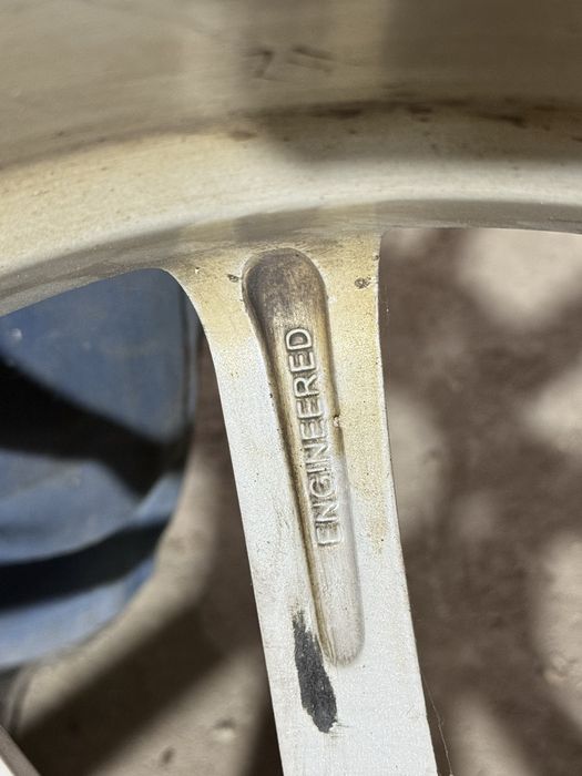 Джанти 19 цола с гуми 2 броя 255.40.19 /5.112