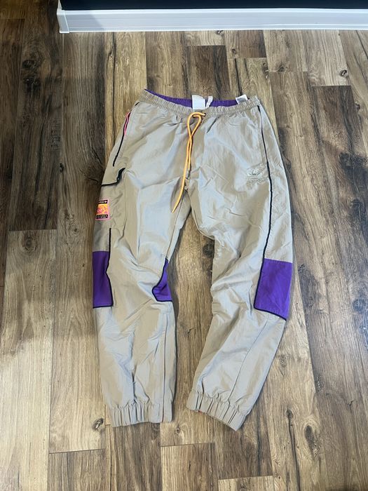Adidas Cargo Pants size L