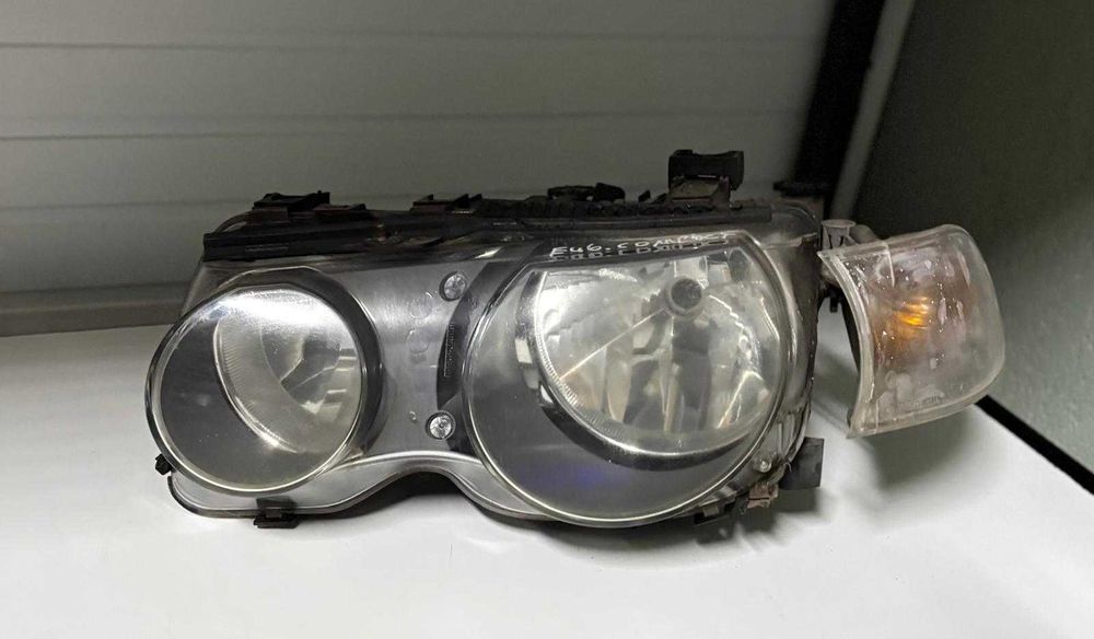 Far stanga BMW E46 Compact 2001 SH – disponibil 2 bucati