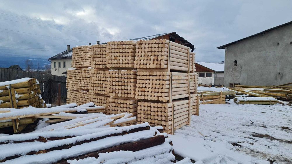 Lemn Rotund pentru Foisoare Cabane si Amenajare Spatii Verzi