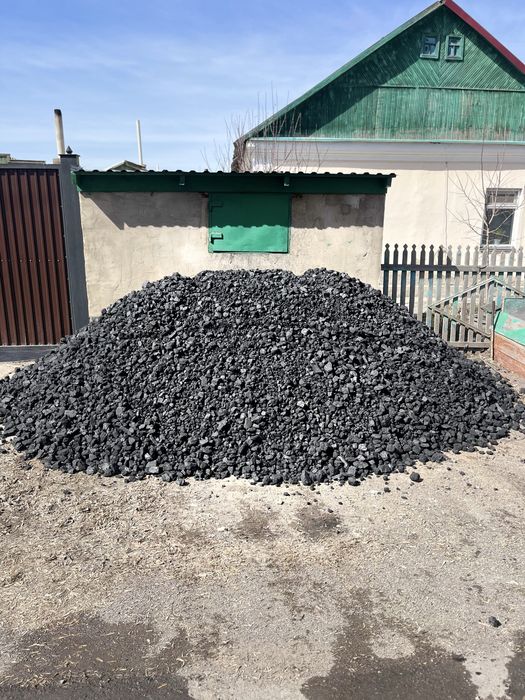 Уголь всех марок, Сорт, орешки, рядовка, Шлам.