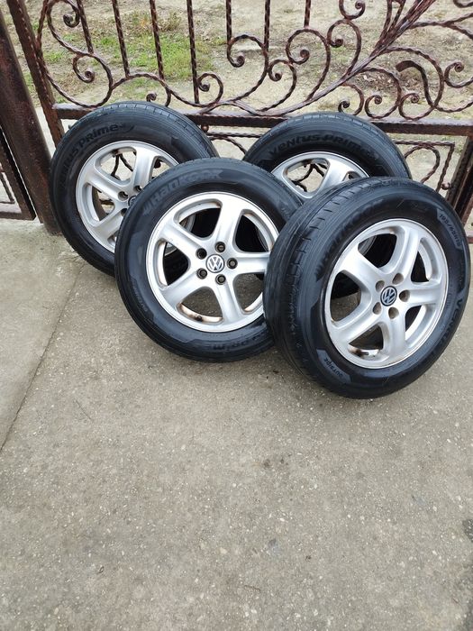 Vând set genti+cauciucuri