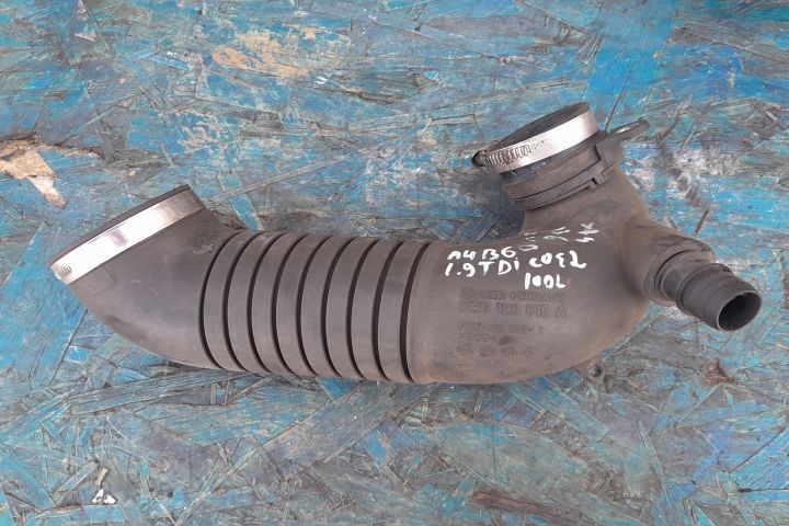 Furtun intercooler 8E0129615A 8E0129615A Audi A4 B6 [2000 - 2005] Ava