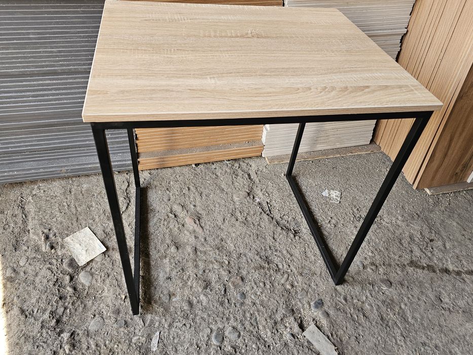 Стол лофт аксия .