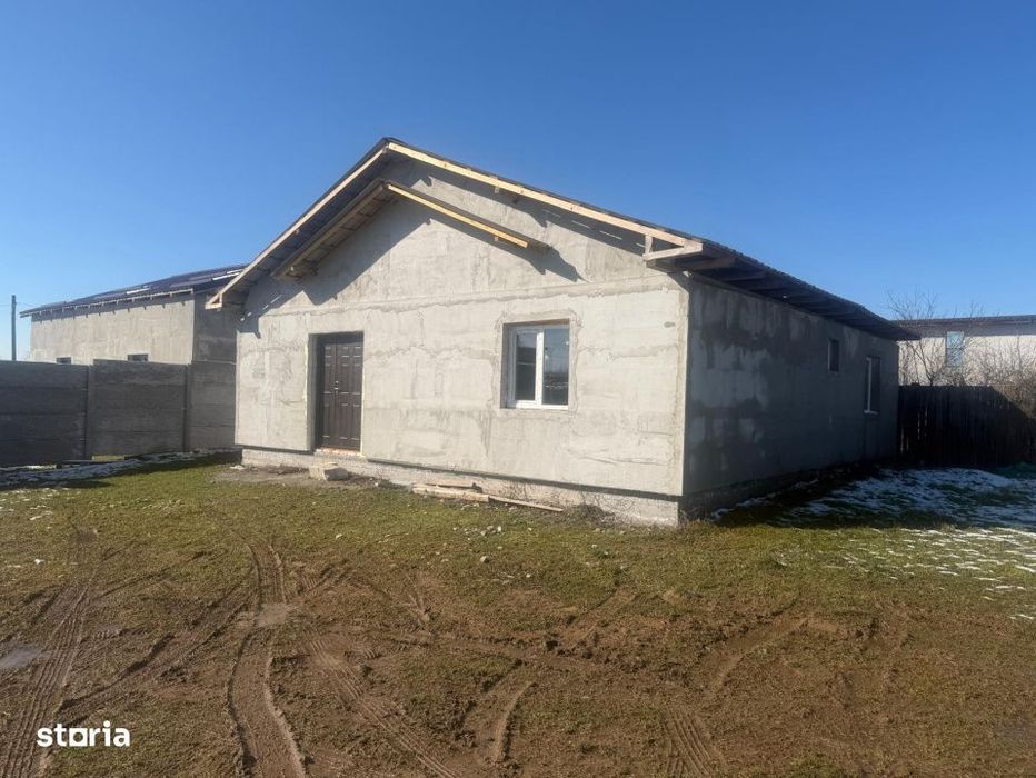 CASA parter, 90 mp utili , teren 560 mp , COSOVENI , POSIBILITATE RATE