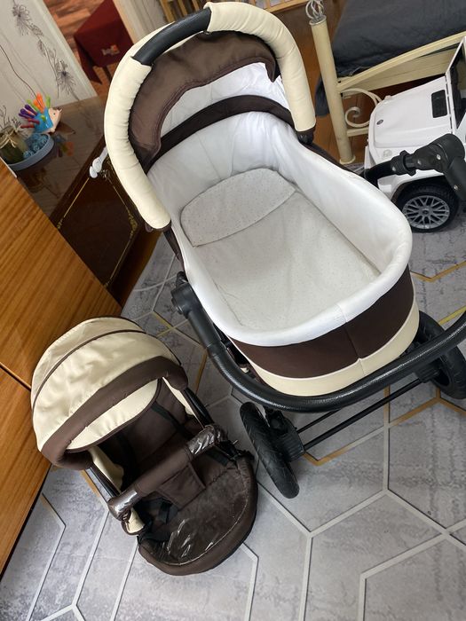 Коляска 2в1 в хорошем состоянии