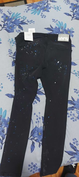 Blugi skinny                     .