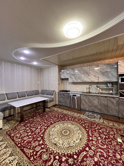 Нукус кинотеатр 5 хона 160 m2. 5/9/9