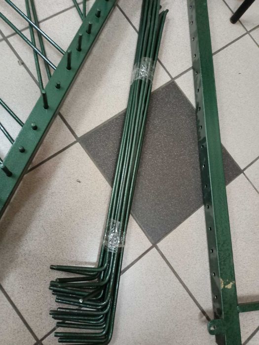 Система хранения плакатов