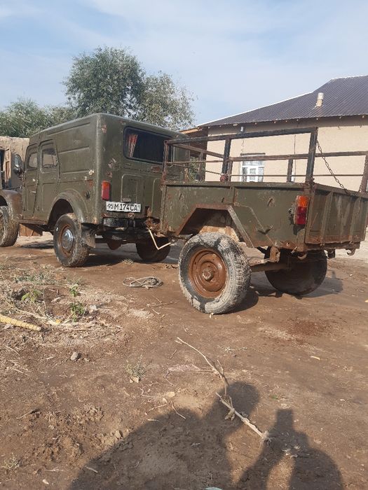 Uaz 69  mator va karobka va mos gaz 24 niki