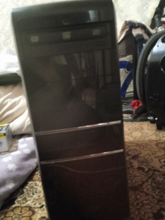 Мощный комп всё рабочае