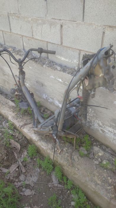 Запчасти на Хонда Дио