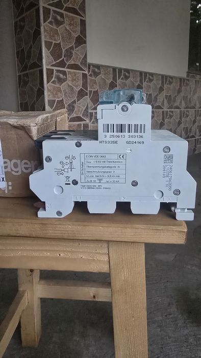 Disjunctor principal HAGER HTS335E