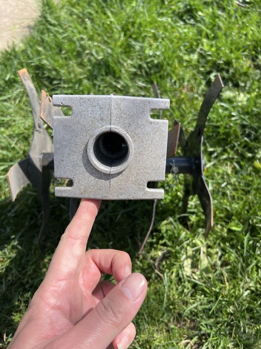 Фреза за бензинов тример