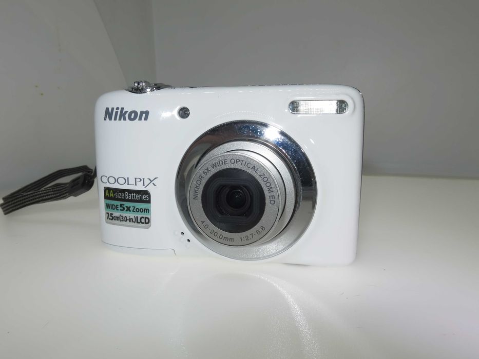 Nikon Coolpix L25 компактен цифров фотоапарат дигитална камера НОВ