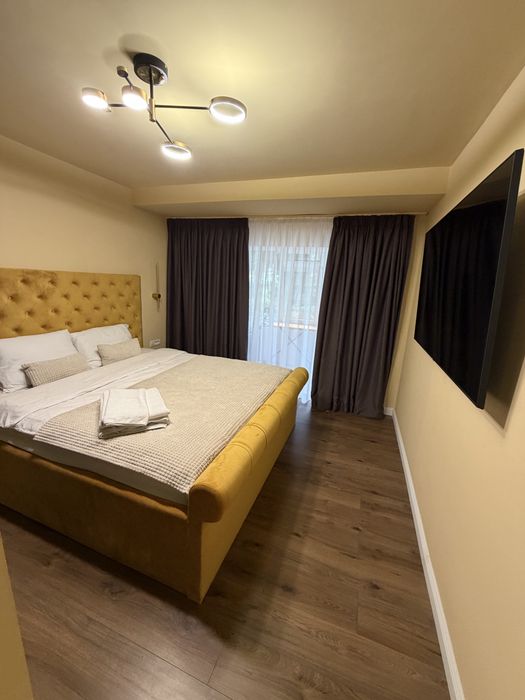 Apartament 3 camere - Faleza Nord - de vanzare