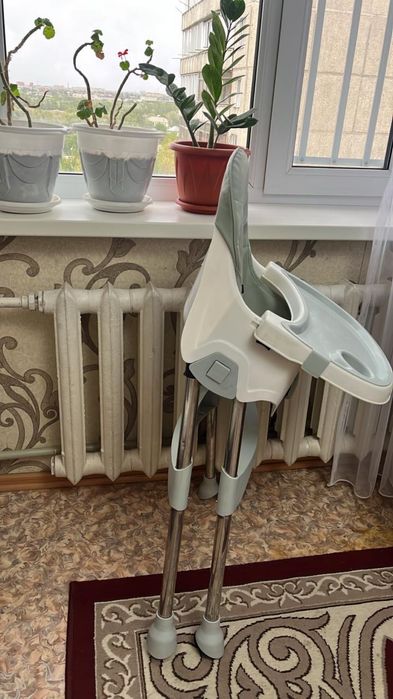 Продам детский стульчик