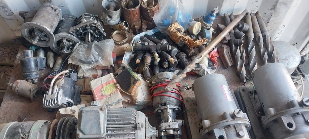 Продам форсунки элекродвигателя