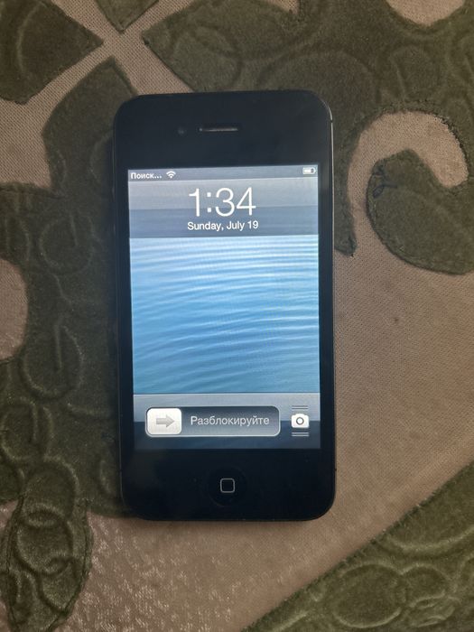 Iphone 4s в хорошем состоянии (срочно)
