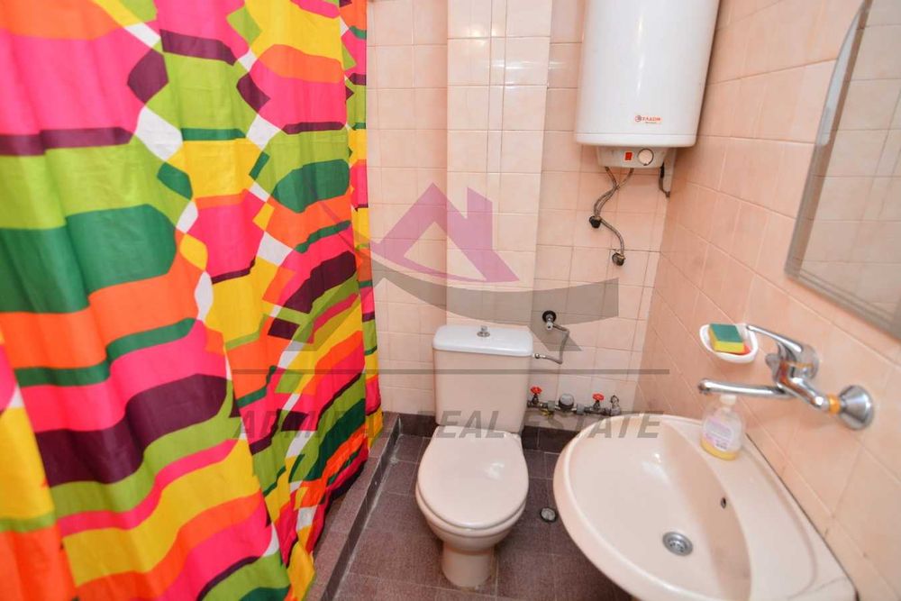 Дава се под наем Тристаен апартамент в Варна, Лятно кино Тракия - 87 кв.м за 350 € - Снимка #4