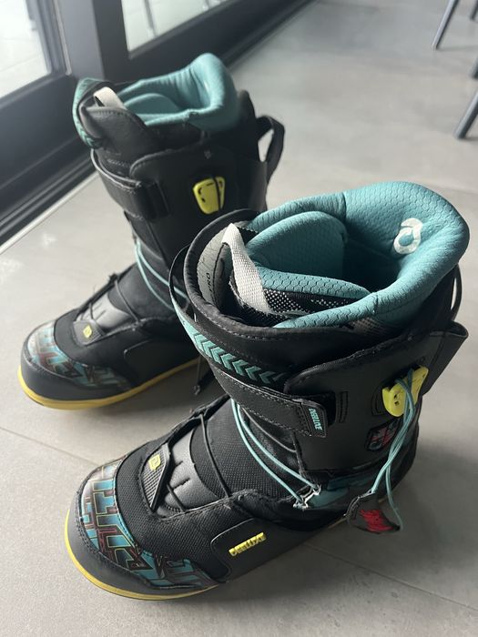 Сноуборд обувки DELUX