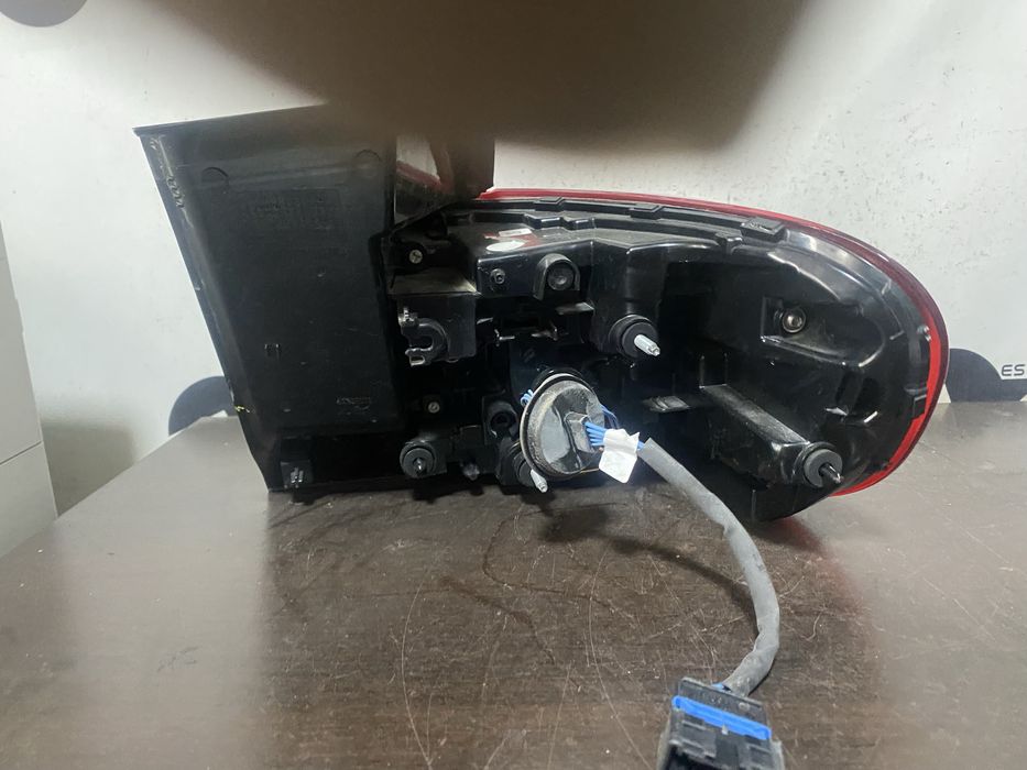 Stop stanga led si semnal bec Citroen C5 Aircross an 2022-prezent