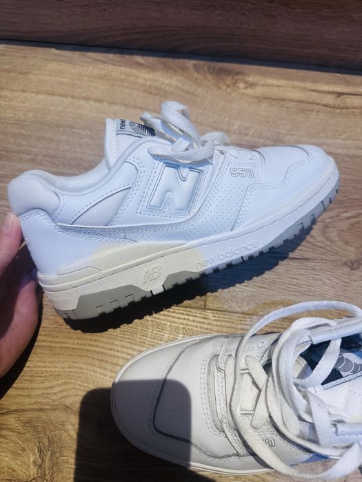 КроссовкNew balance 550
