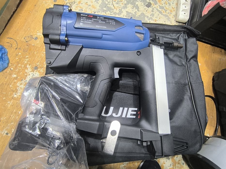 Montajni pistolet gazli