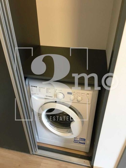 „3mo“ отдава под наем двустаен апартамент, находящ се в ж.к. Дружба 2