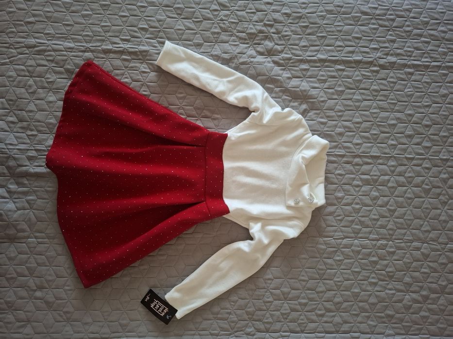 Rochiță nouă 11/12 ani