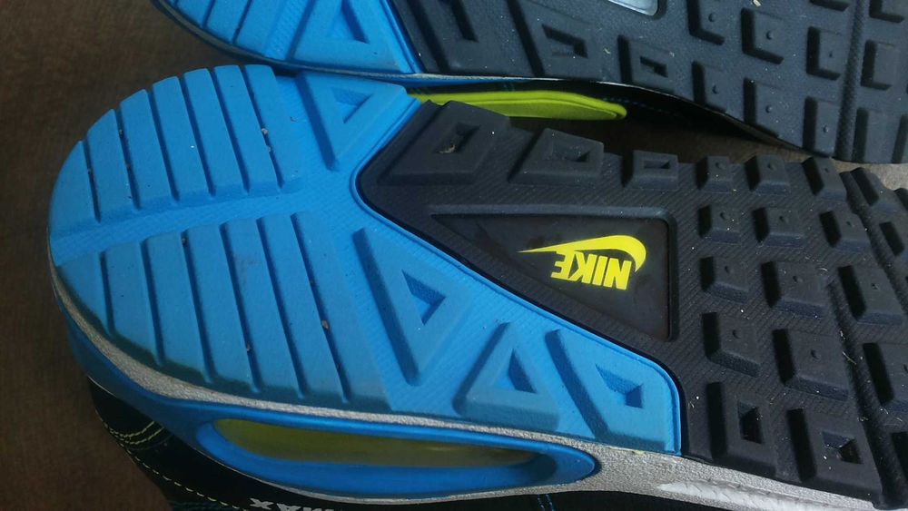 NIKE AIR-MAX Shoes Размер EUR 39 / UK 6 маратонки 299-14-S