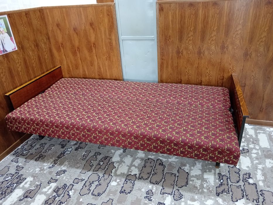 Диван советский состояние хорошее