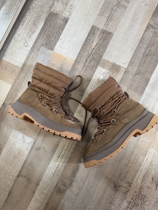 ZARA непромокаеми апрески