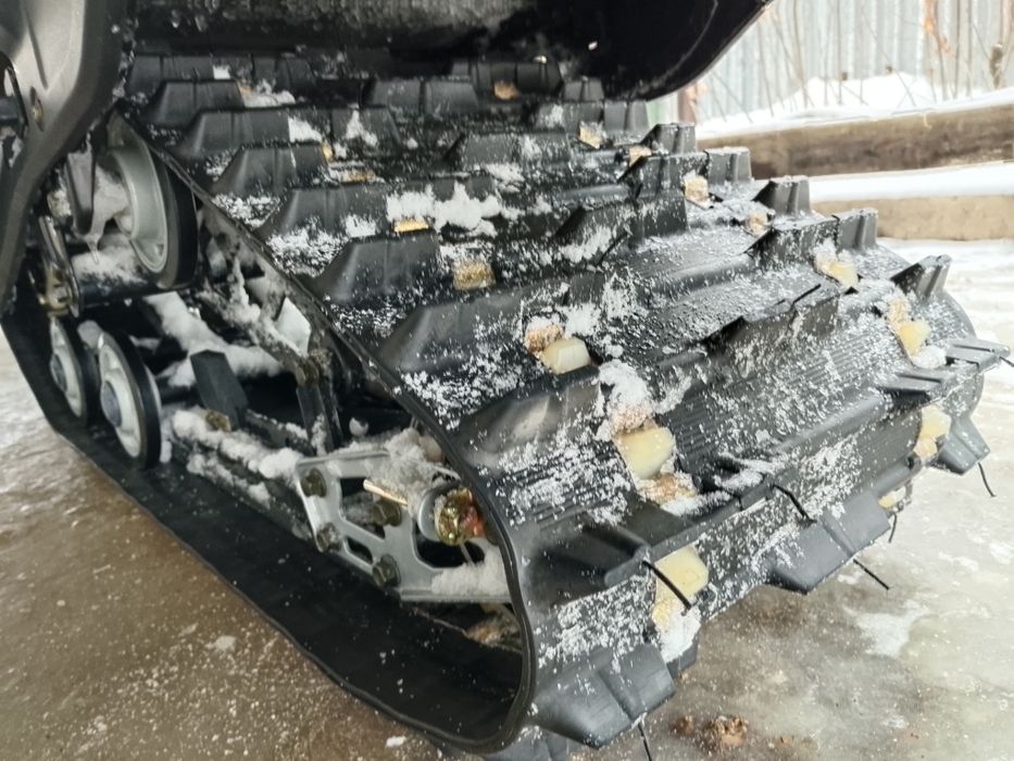 Продам снегоход 250 кубов инжектор