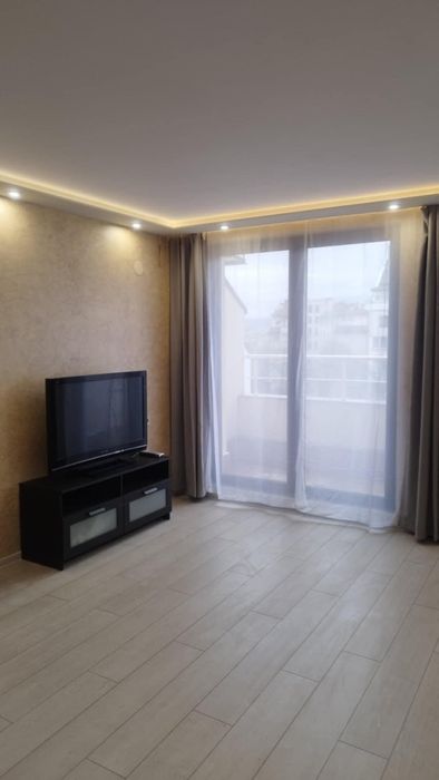 Дава се под наем Двустаен апартамент в София, Банишора - 65 кв.м за 750 € - Снимка #1