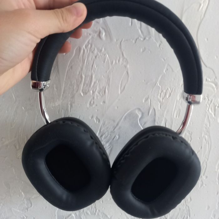 Наушники новые для спорта