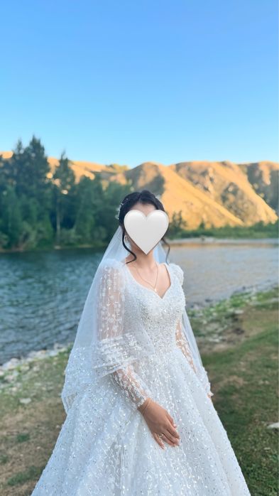 Свадебный платье