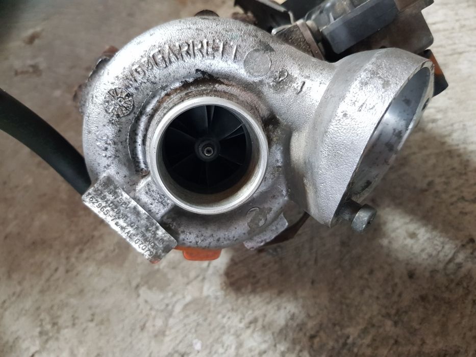 Dezmembrez BMW x3 e83